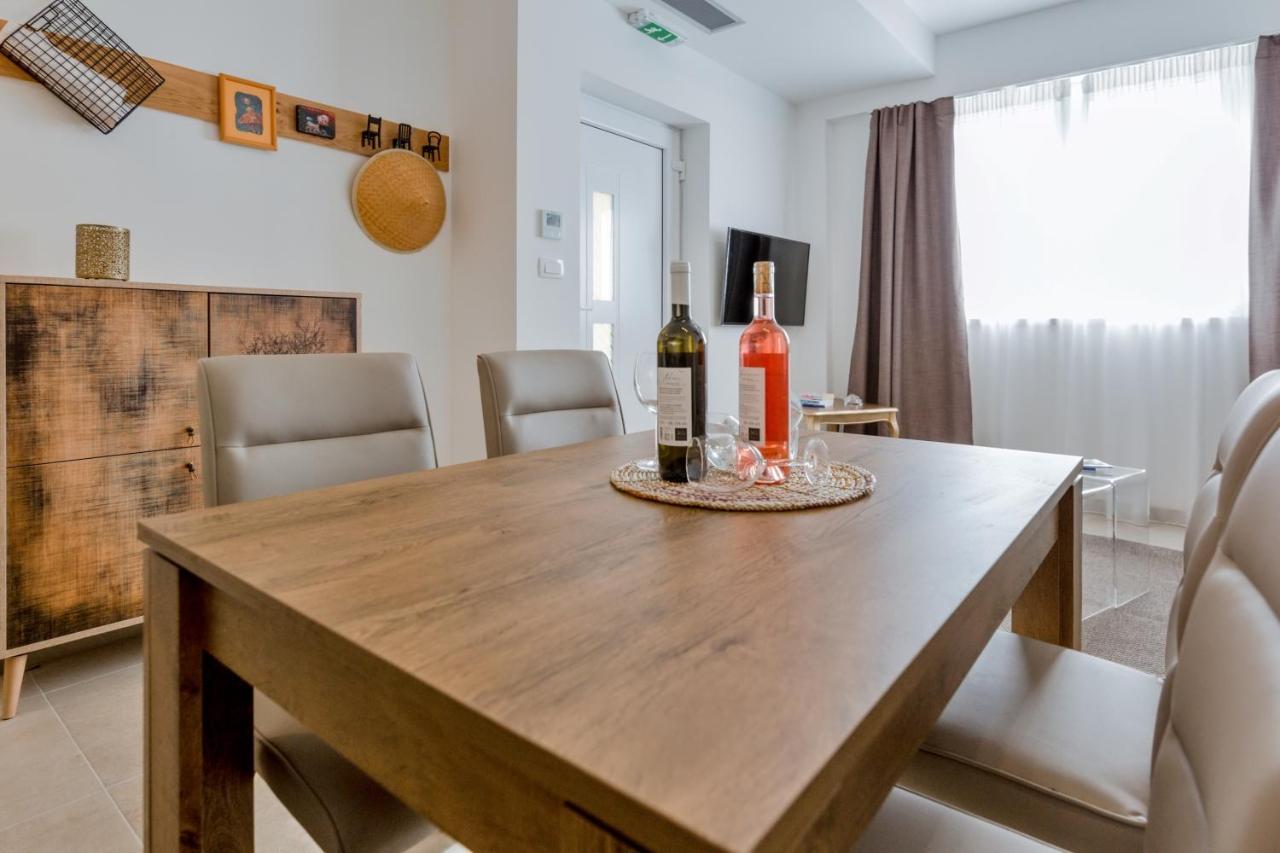 Apartments Ivica Omiš Dış mekan fotoğraf